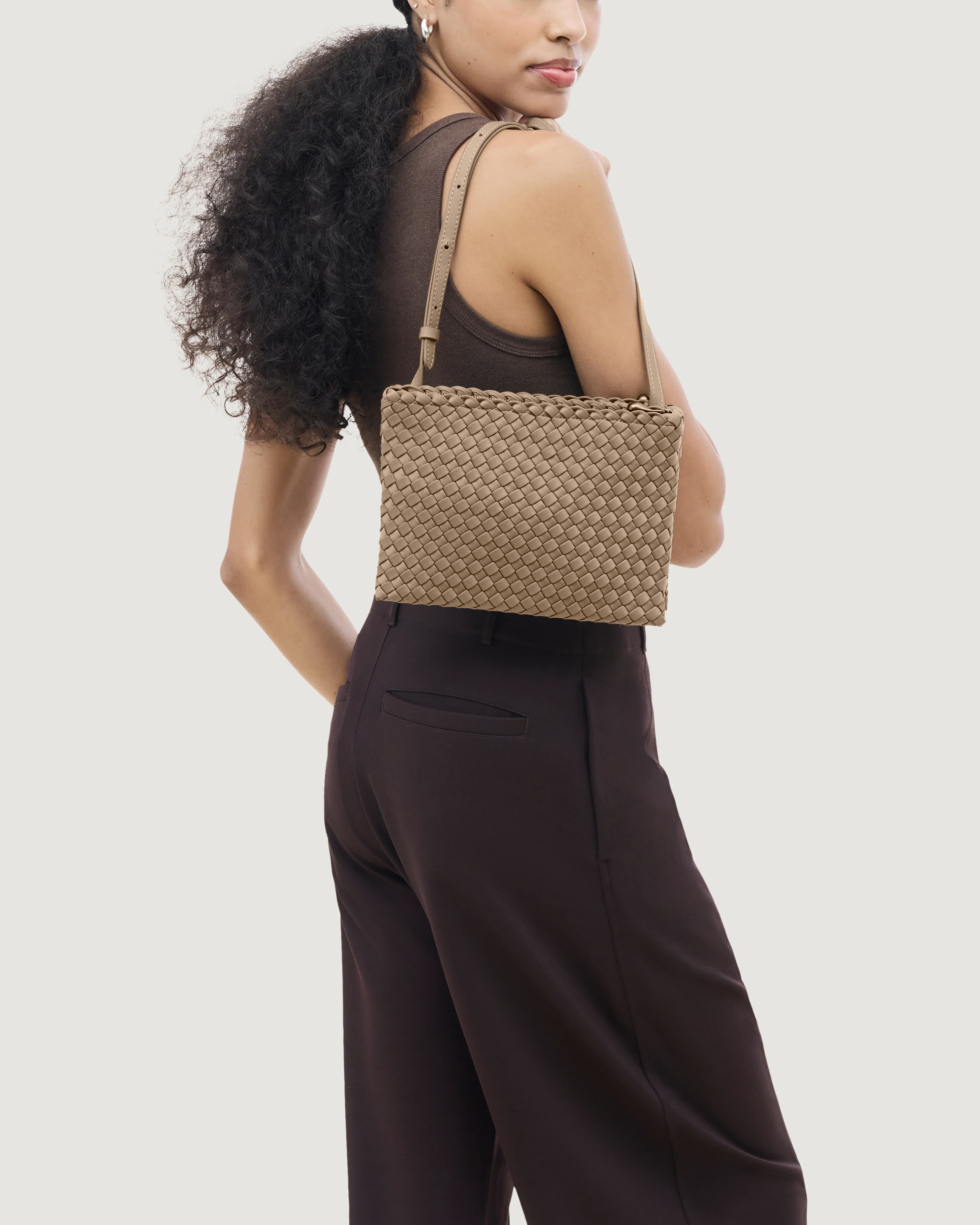 Soho Envelope Crossbody | Cashmere - Image 5